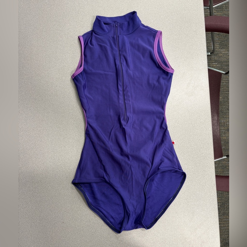 Purple Zip-Up Yumiko 🍇